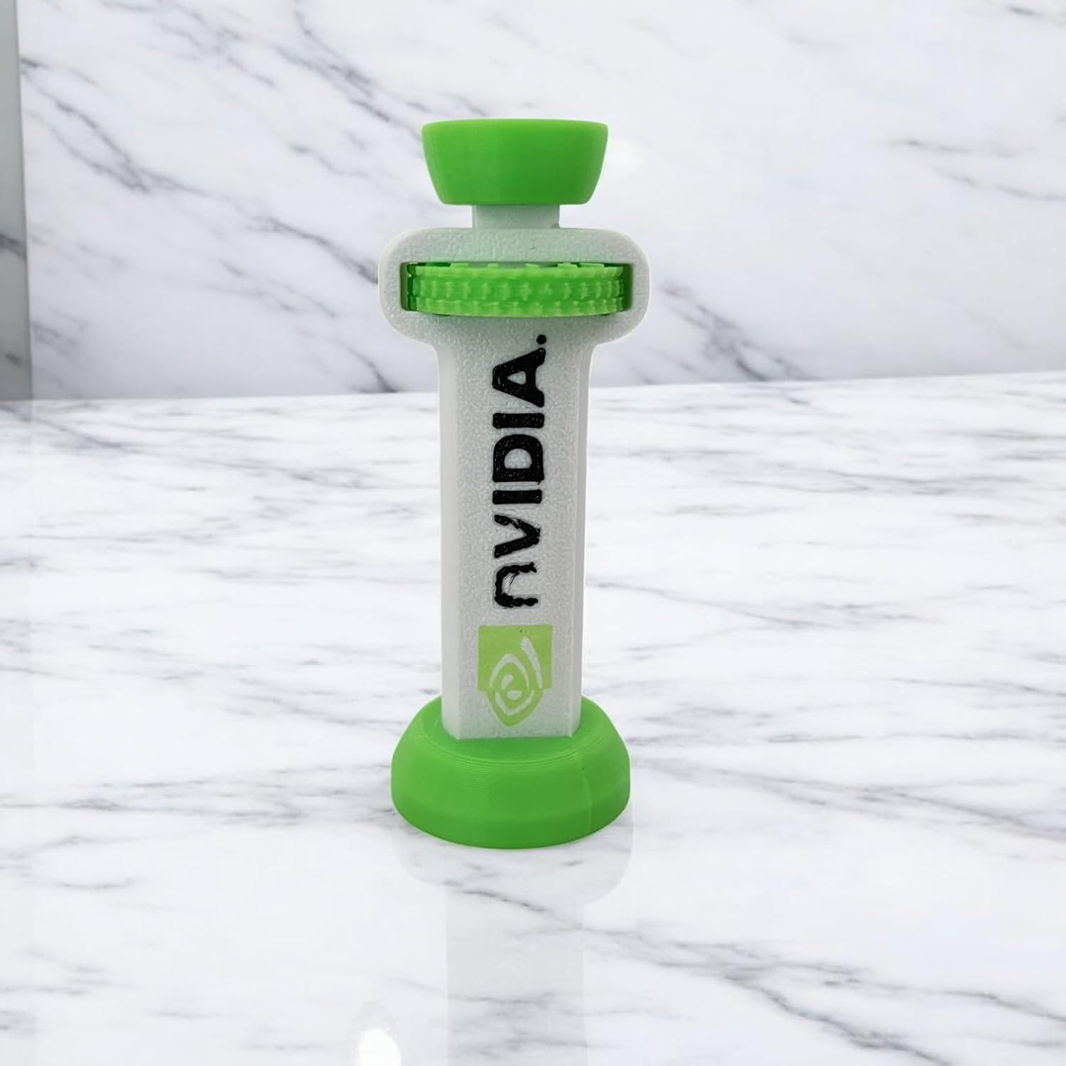 Nvidia Logolu Ayarlanabilir Ekran Kartı Tutucu - GPU Sarkma Önleyici Destek Aparatı (75mm - 115mm)