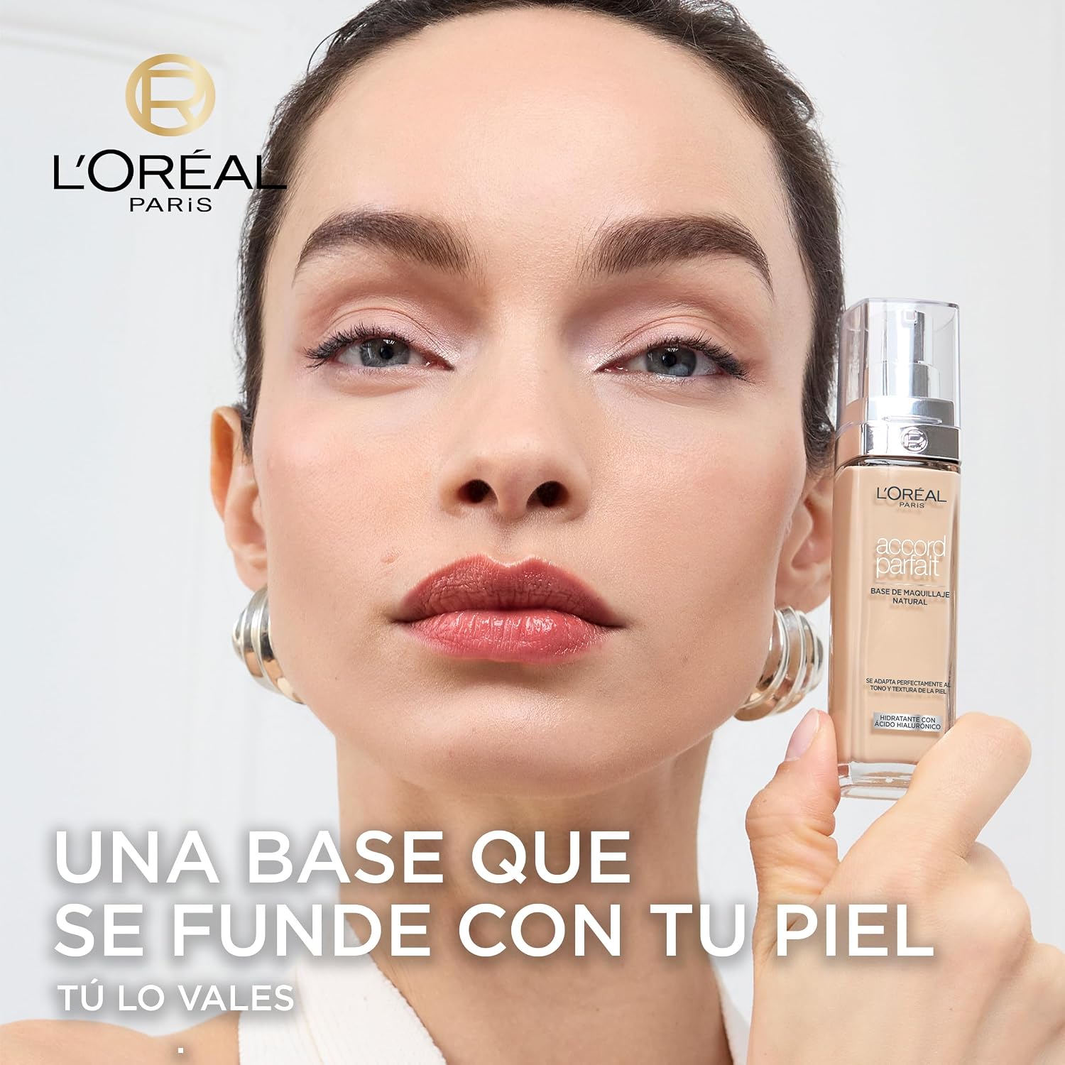 True Match Bakım Yapan Fondöten 30 ml - 1N Ivory
