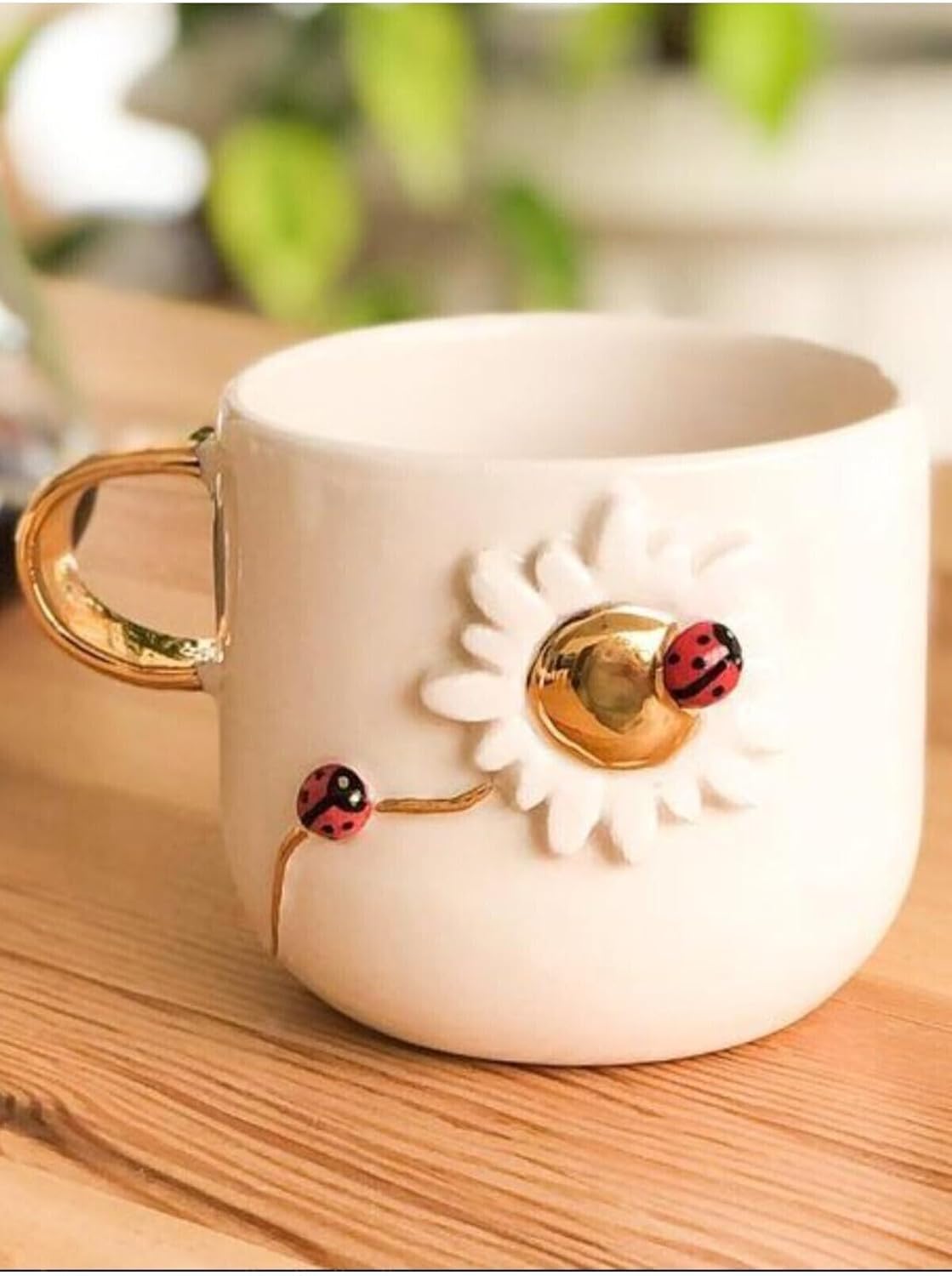 Papatya Kabartmalı 24 Ayar Altın Dekorlu El Yapımı Mug Daisy Flower 300 ml
