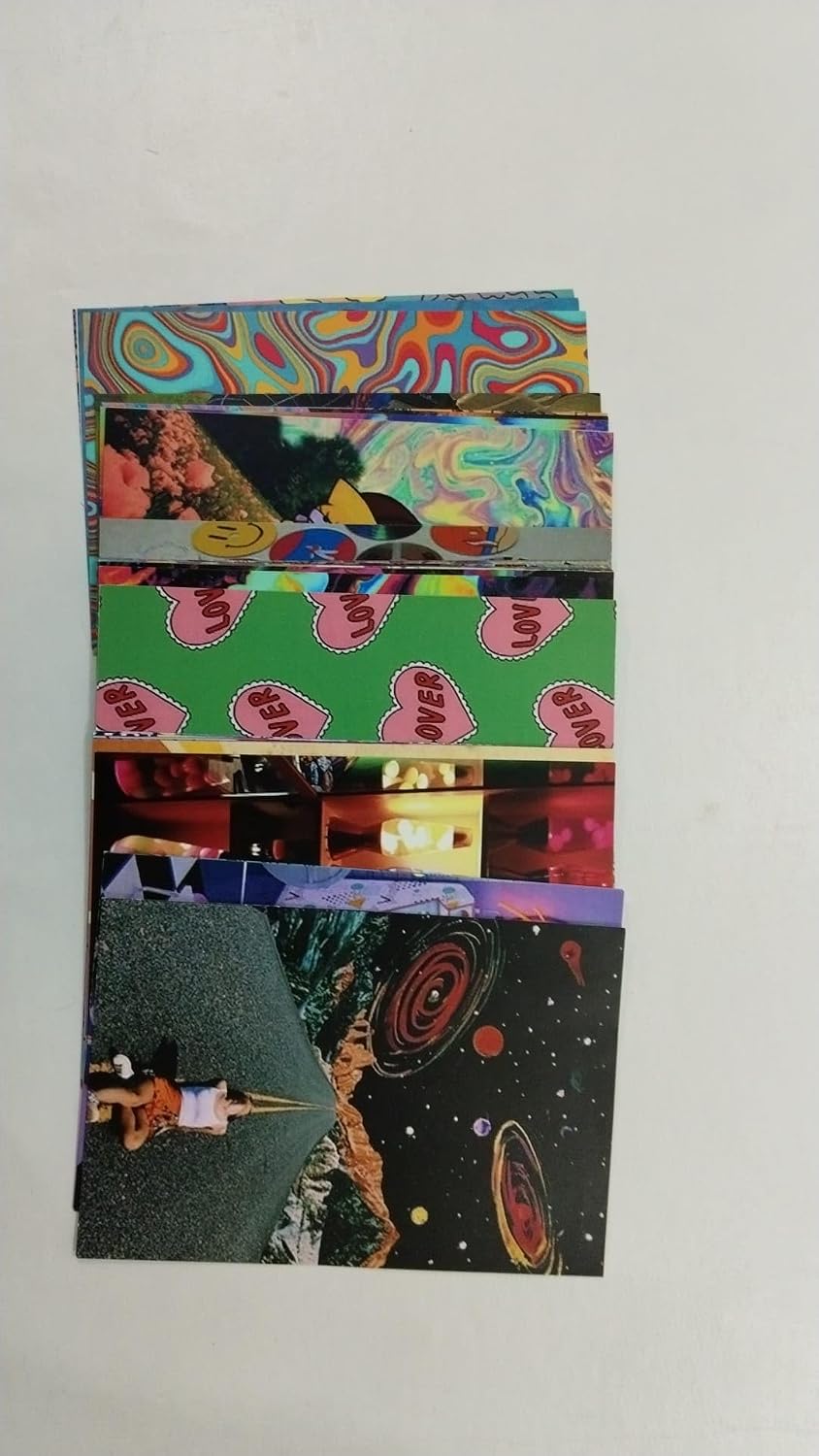 Kawaii Kore Tarzı Estetik Duvar Kolaj Seti - 50 Adet Çilekli Süt ve Pastel Anime Temalı Fotoğraf Kartları, Genç Kız Odası Duvar Dekoru, K-Pop Poster Paketi (10x15 cm)