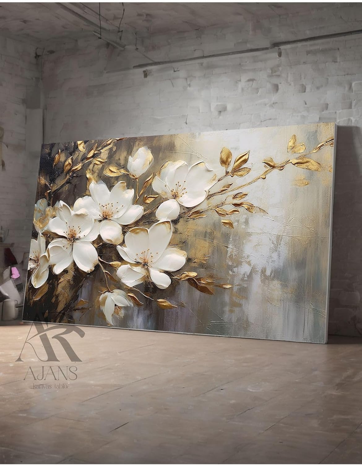 Dalında Açmış Manolya Dekoratif Kanvas Tablo 30 X 40