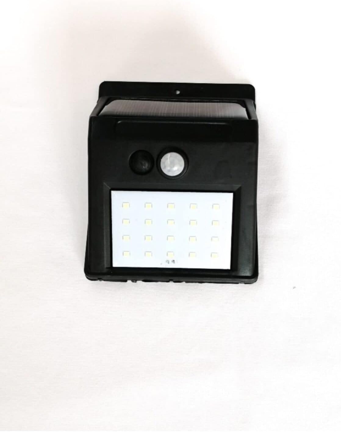 Güneş Enerjili Sensörlü Dış Mekan Solar Led Lamba (20 Ledli)
