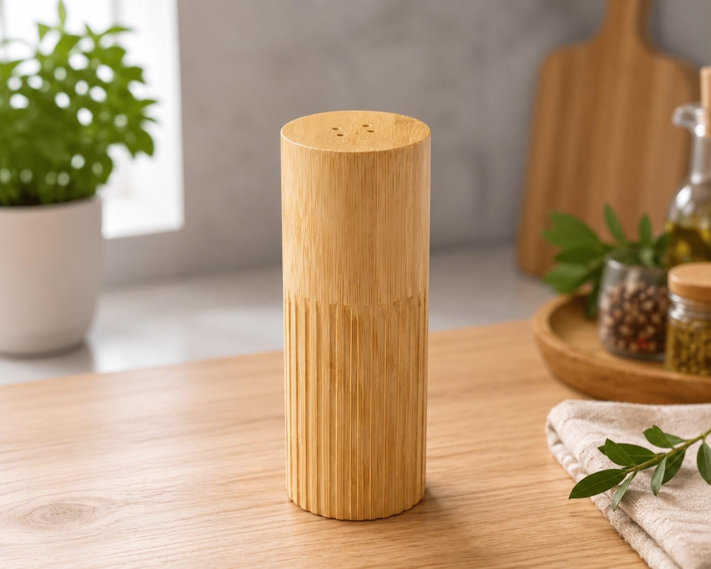 Bambu Tuzluk Karabiberlik Seti – Doğal Ahşap Baharatlık, Delikli Kapaklı Masa Üstü Baharat Kabı 15 Cm, KAHVERENGİ