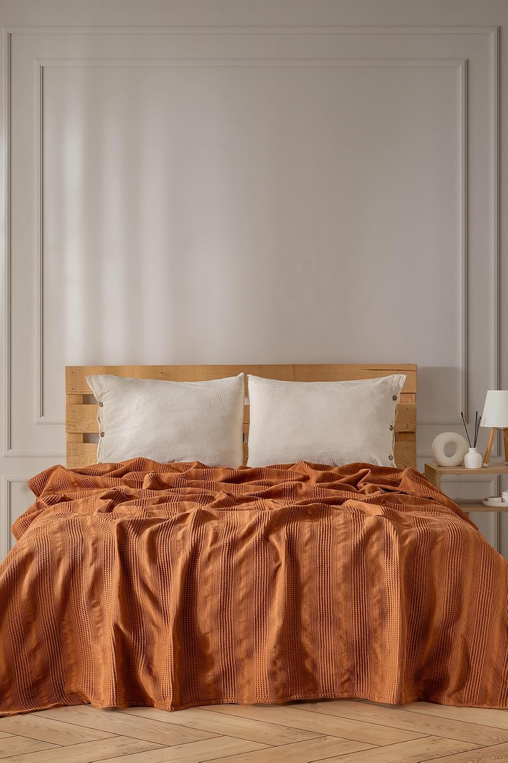 100% Pamuk Pike Tek Kişilik, Waffle Bordür Desenli Yatak Örtüsü, Hafif Yazlık Pike, Denizli Üretimi Kaliteli Yatak Örtüsü (Tarçın Kahve, Tek Kişilik Pike 160x220 cm)