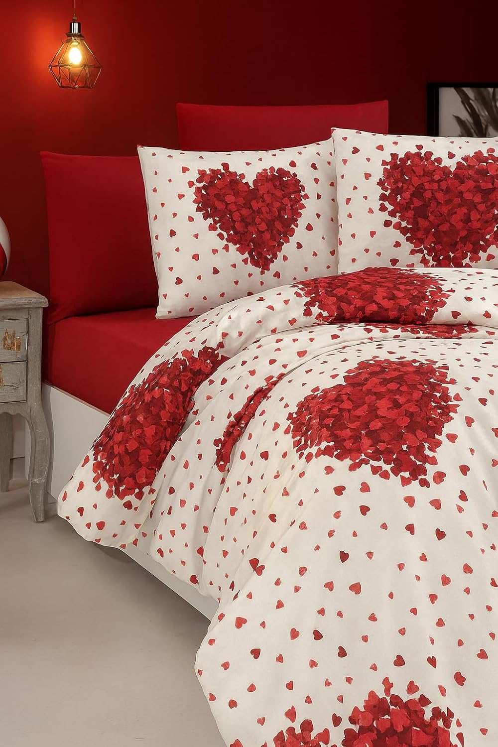 Lüks%80 Pamuklu Çift Kişilik Nevresim Takımı Seti Yorgan Kılıfı Kırmızı KALP Desen 220x200 cm + Lastikli Battal Boy Çarşaf 180x200x30 cm +2 Yastık Kılıflı 50x70 cm