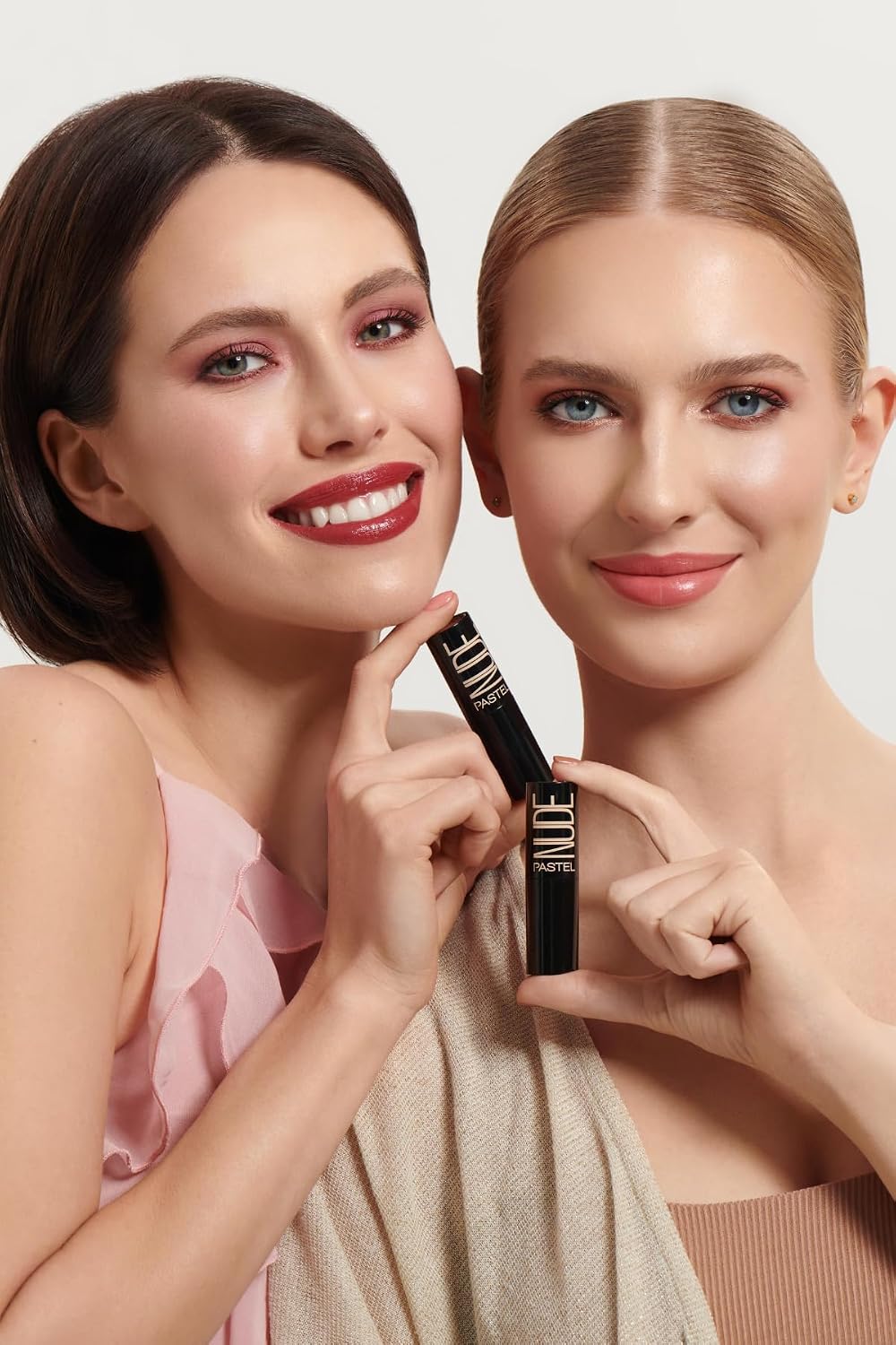 Nude Lipstick - Nude Ruj 525, 4.3 G