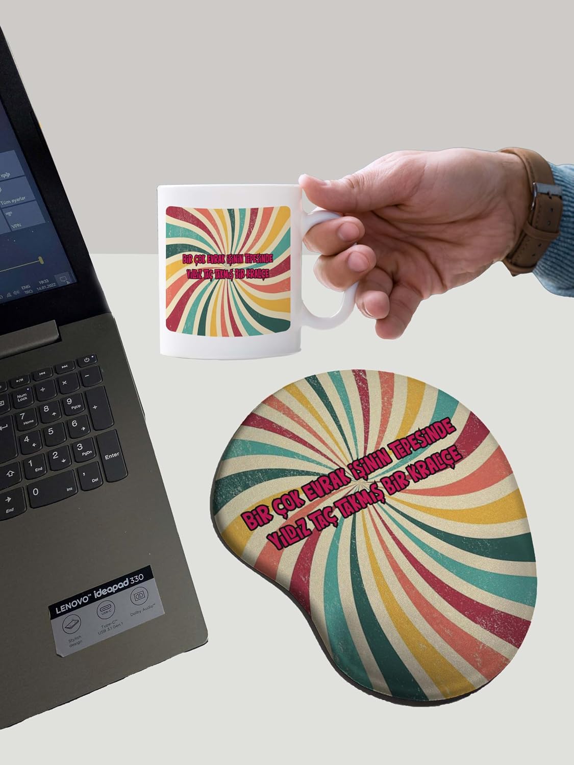 Taç Takmış Kraliçe Baskılı Bilek Destekli Mouse Pad + Kupa Bardak Mug