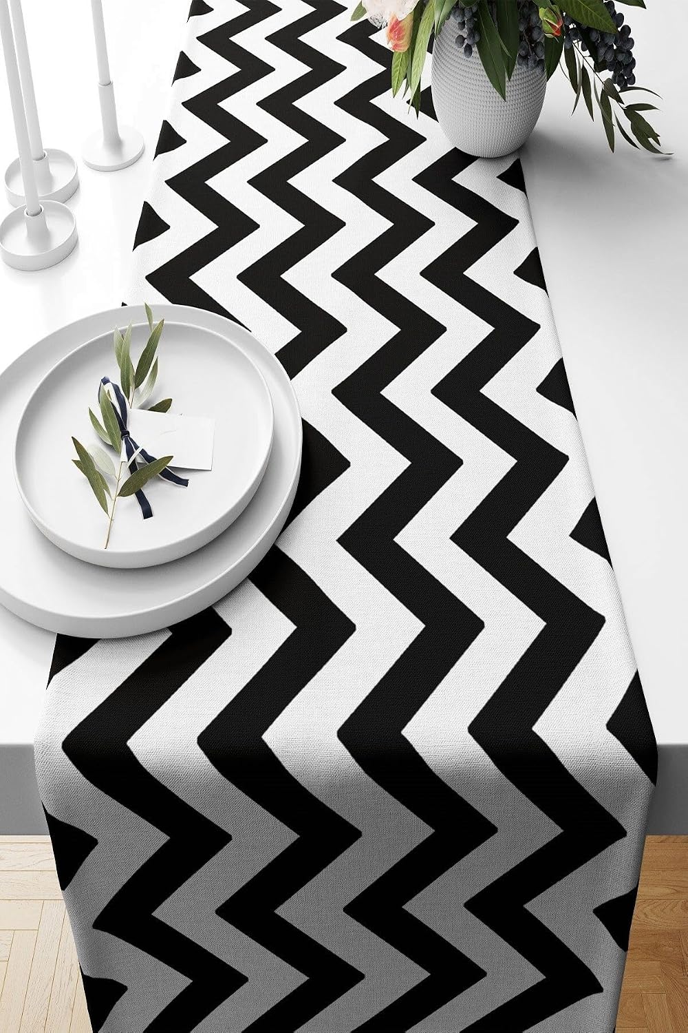 Pelangi Siyah Zigzag Desenli Leke Tutmaz Kumaş Salon Mutfak Masa Değişik Ranır Modelleri Runner, Beyaz-Siyah 40 x 140