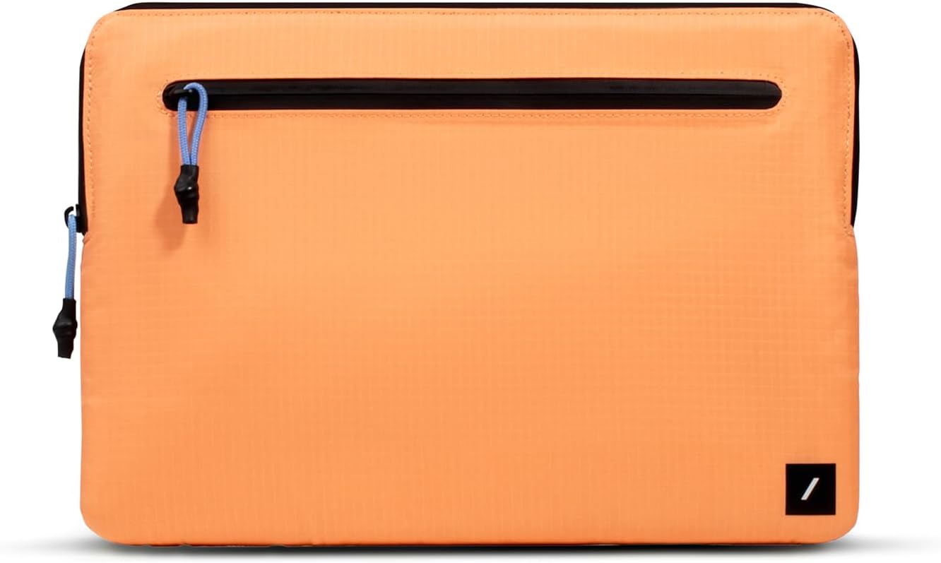 Ultra Hafif Kılıf - Dayanıklı, Hafif, Sürdürülebilir - %100 Geri Dönüştürülmüş Yırtılmaz Kumaştan Üretilmiştir - MacBook Pro 13", MacBook Air 13", MacBook Air (M2, 2022) ile Uyumlu