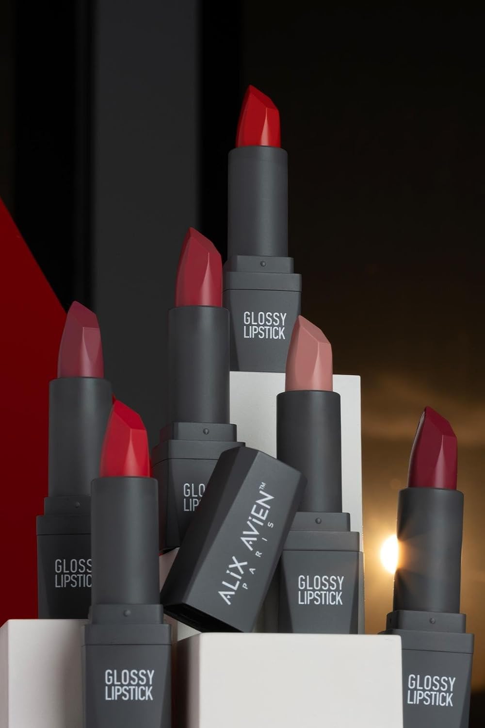 Uzun Süre Kalıcı Yoğun Renk Veren Nemlendirici Parlak Ruj - Glossy Lipstick 307 Sheer Coral