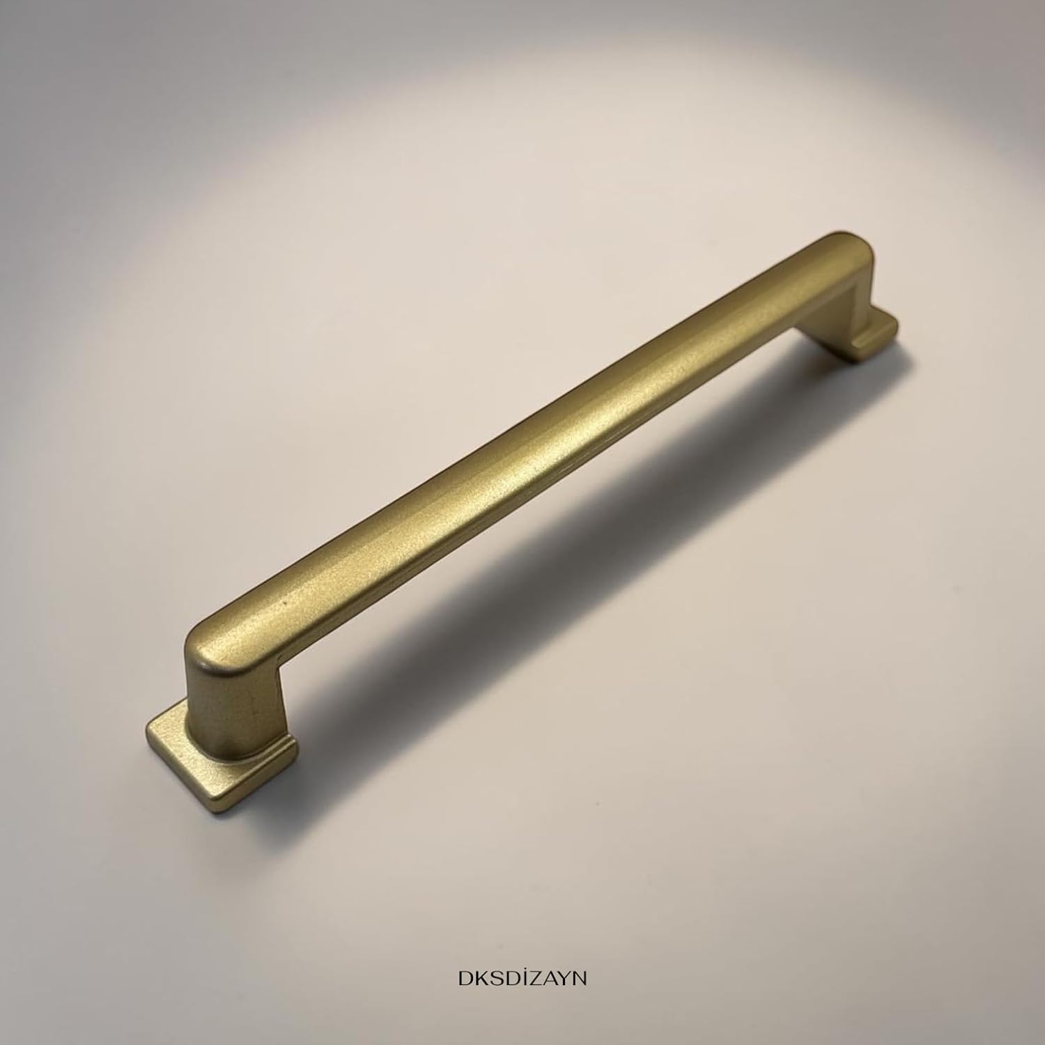 5 ADET Aysima Mat Altın Dolap Kulpu 160 mm – Metal Sağlam Yapı Modern Mobilya Kulpu