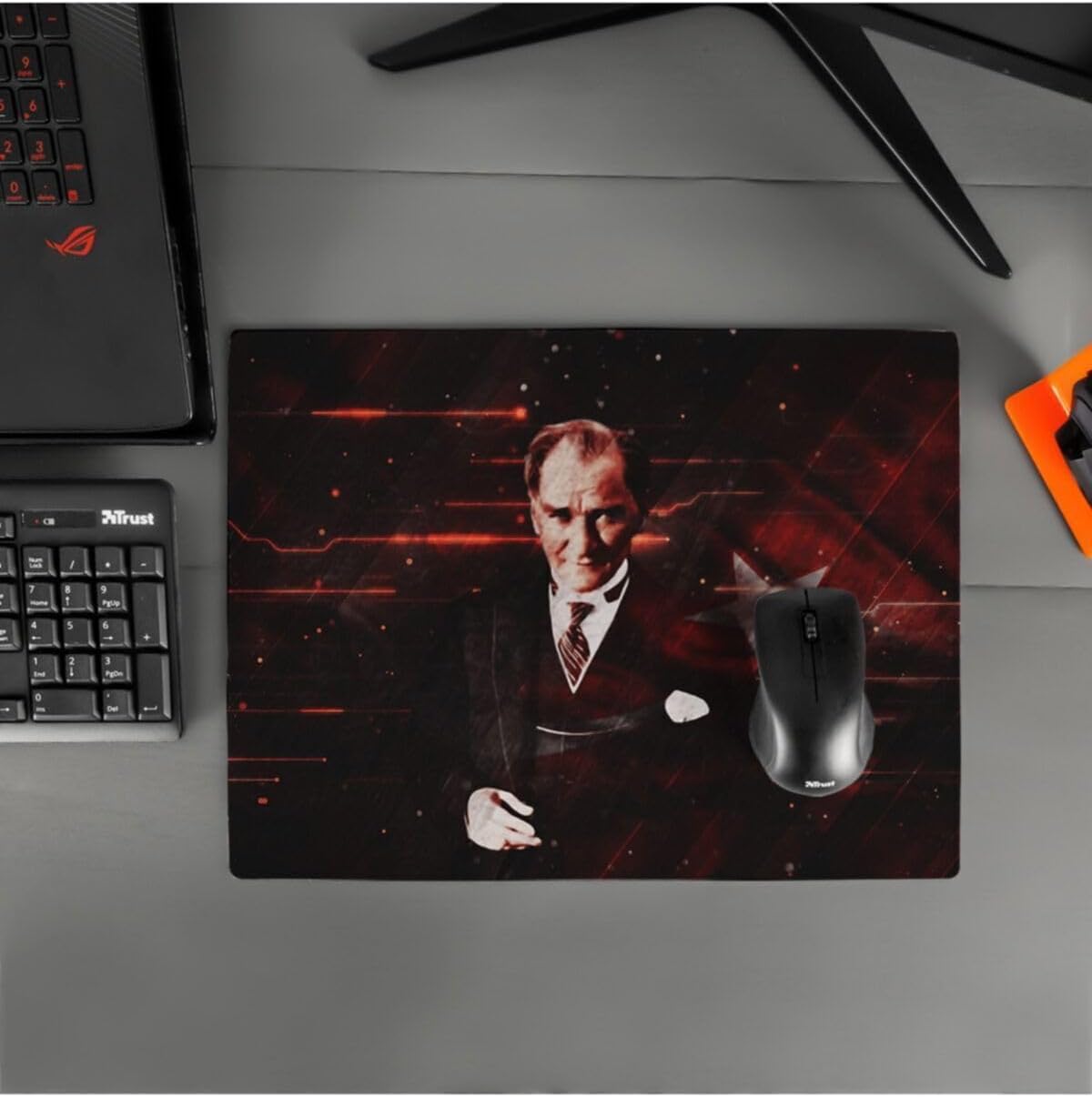 Mustafa Kemal Atatürk Tasarımlı 40x30 Mousepad