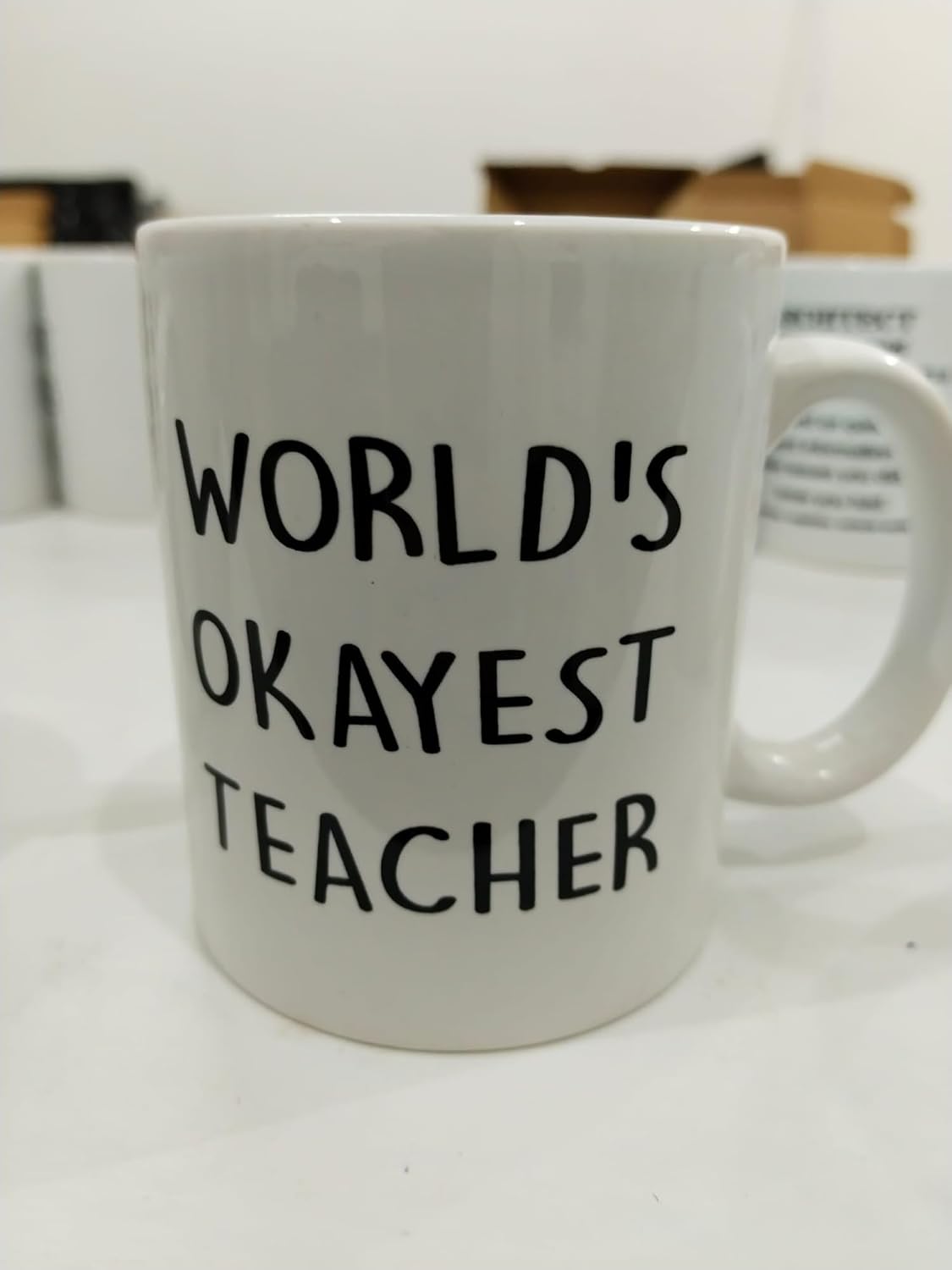 World's Okayest Teacher Kupa - Komik Öğretmen Seramik Bardak Öğretmenler Günü Hediyesi 325ml