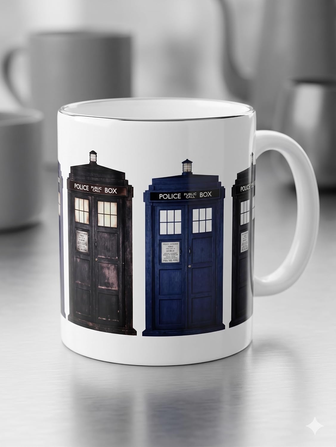 Police Box TARDIS Kupa - Bilim Kurgu Pixel Art Seramik Bardak Fantezi Hediyesi 325ml
