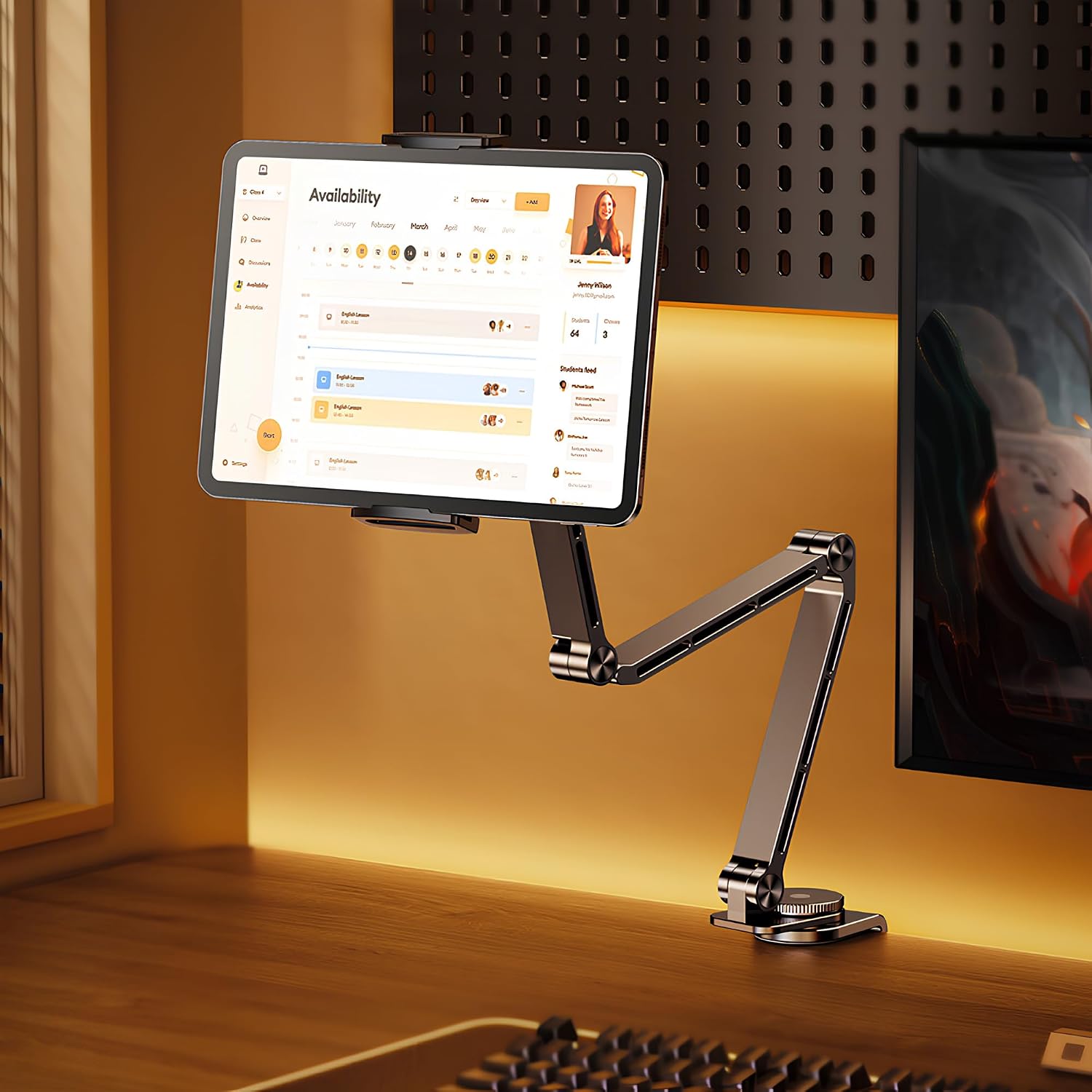 Premium Alüminyum Tablet ve Telefon Standı, iPad ile Uyumlu, 4.7-12.9 inç Uyumlu 360° Döner Kelepçeli Masa Tutucu, Ayarlanabilir, Güçlü Sıkıştırma, T01 Flat