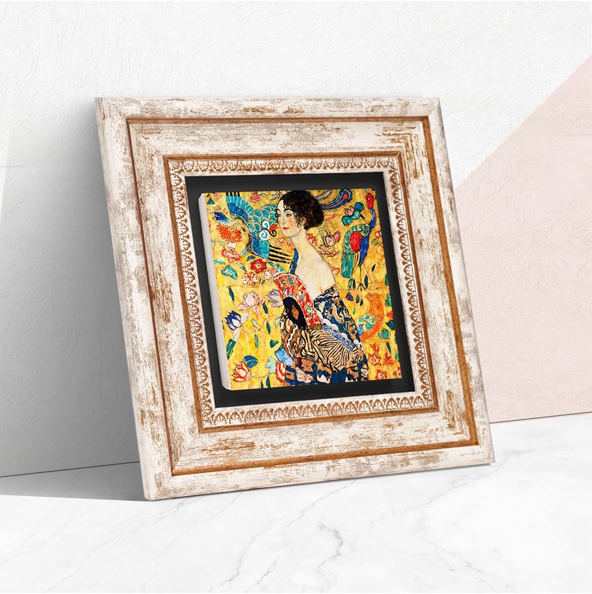 Gustav Klimt Yelpazeli Kadın Taş Duvar Tablosu - Çerçeveli Taş Tablo - Dekoratif Duvar Sanatı - Modern Ev ve Ofis Duvar Dekoru T1-275
