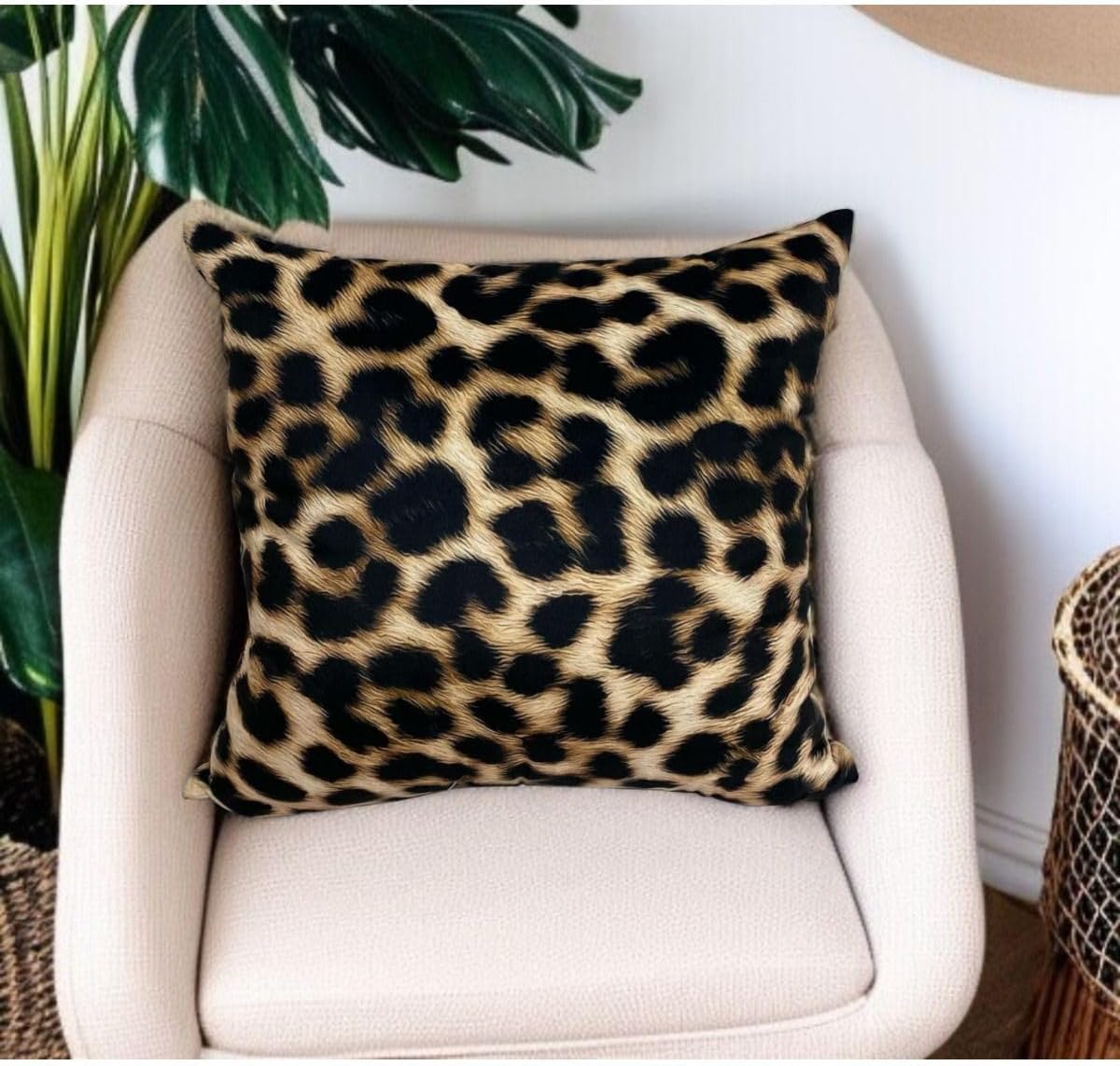 Asdiva Leopar Desen Çift Taraflı Dijital Baskılı Dekoratif Kırlent Kılıfı
