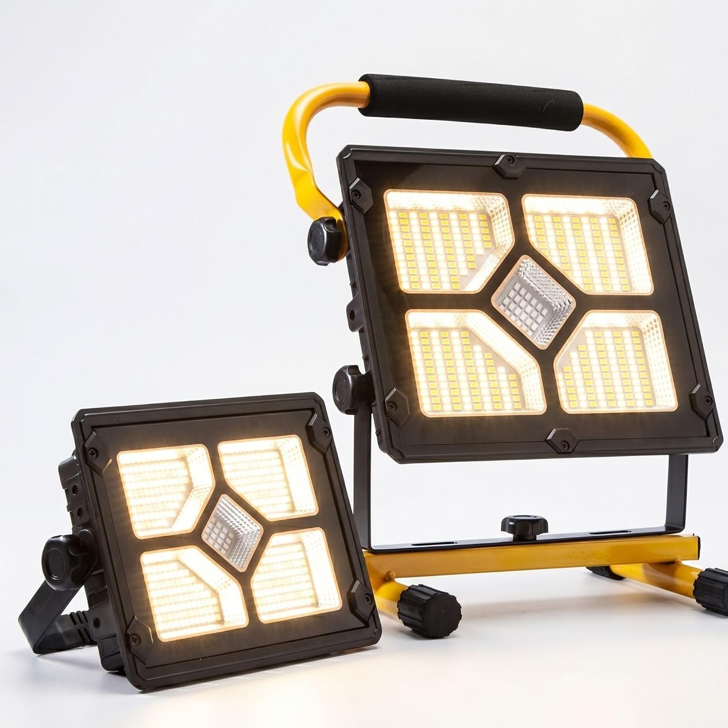 Çakarlı Solar Lamba Standlı | 4 Işık Modu, 400 LED, Telefon Şarj Edilebilir, Dayanıklı Tasarım, Solar Panel ile Enerji Tasarrufu, Uzun Süreli Aydınlatma ve Acil Durum Işık, S68, Siyah