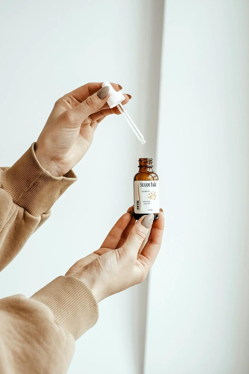 Doğal Susam Yağı 30 ml – Soğuk Pres, Cilt ve Saç Bakımı İçin Saf Bitkisel Yağ